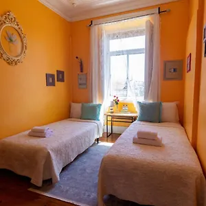 Hostel Angels, Lissabon