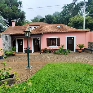 https://casa-rosa-camacha-9135-060.madeira-islandshotels.com