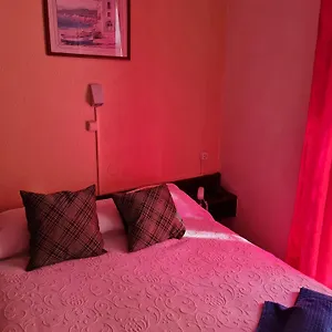 Гостевой дом Pensao Residencial Flor Dos Cavaleiros