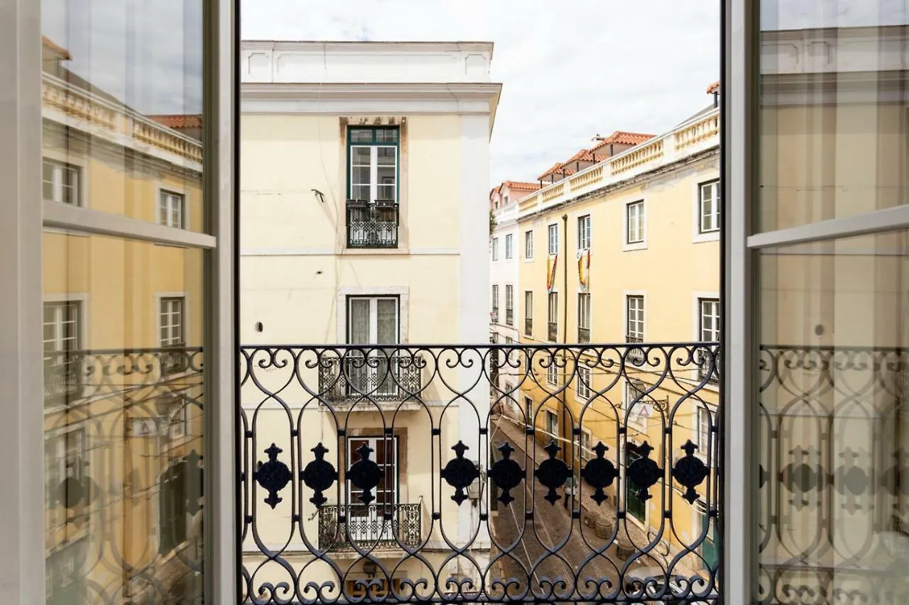 ** Guest house Archi-Pelago Alfama Design Suites Guesthouse Lisbon Portugal